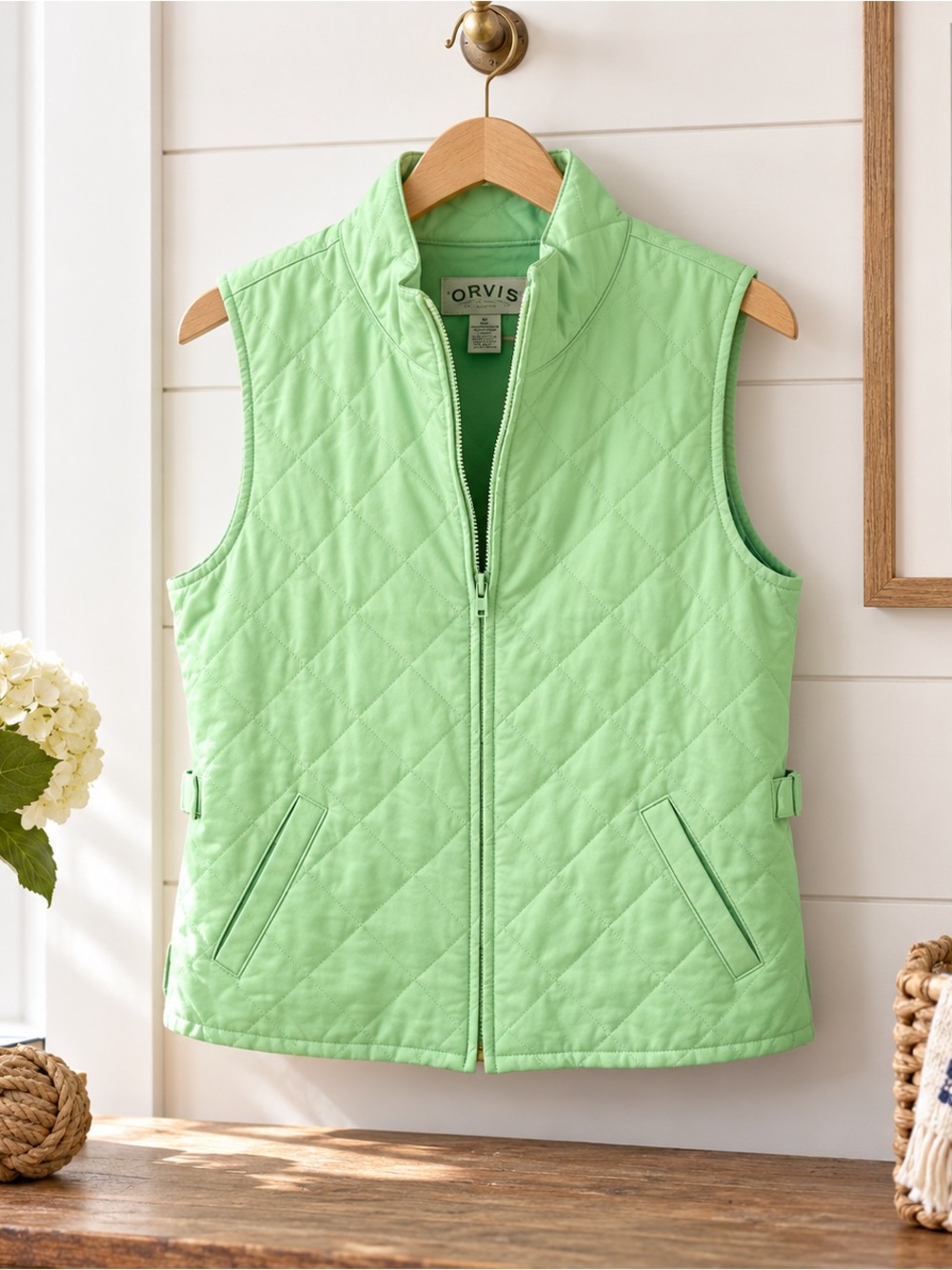 Orvis Sporting Traditions Mint Green Quilted Vest Women M Full Zip